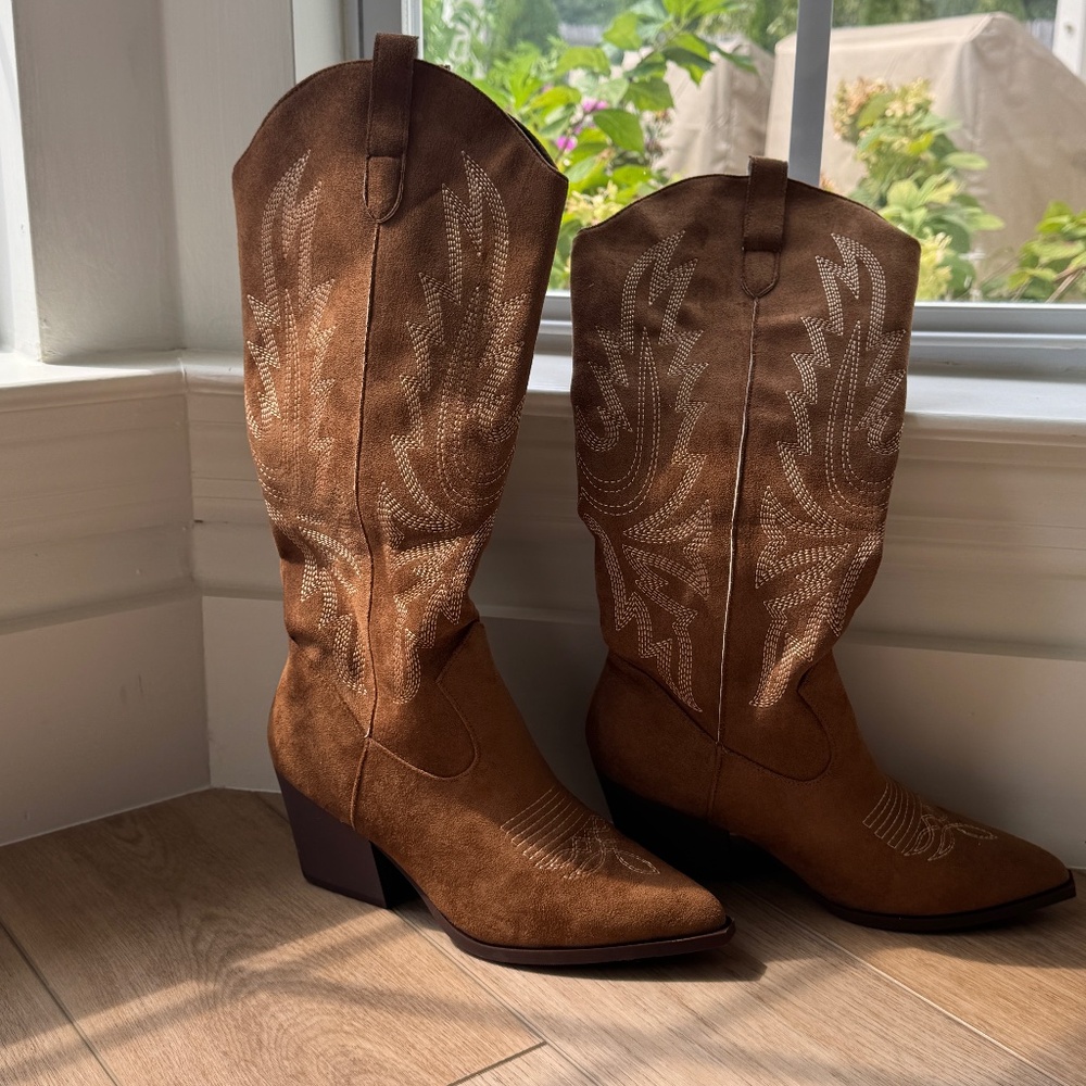 Brown suede cowgirl boots